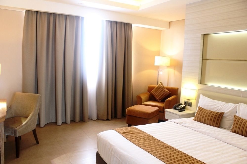 Sotis Hotel Kupang Exterior foto